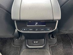 Toyota Crown Lufang 2021 2.5L HEV four-wheel drive premium version - фото 12