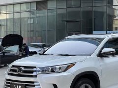 Toyota Highlander 2.0T two-wheel drive luxury version 7 seats - фото 10