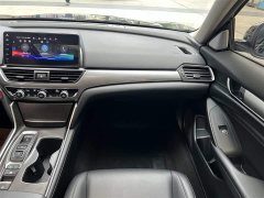 Honda Accord Sharp Hybrid 2.0L Sharp Collar Edition - фото 6