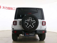 Mercedes-Benz Wrangler 2024 2.0T Sahara four-door version - фото 13
