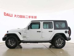 Mercedes-Benz Wrangler 2024 2.0T Sahara four-door version - фото 15