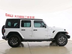 Mercedes-Benz Wrangler 2024 2.0T Sahara four-door version - фото 16