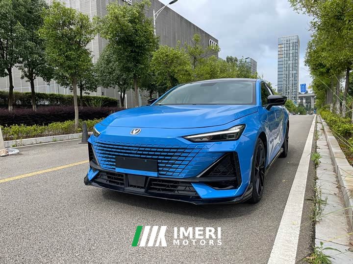 Changan UNI-V 1.5T sports version - автомобиль из Китая