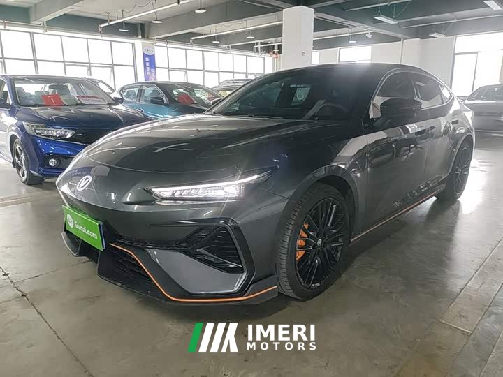 Changan UNI-V third generation 2.0T powerful - автомобиль из Китая
