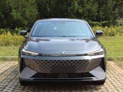 Changan UNI-V Smart Electric iDD 2024 Blue Whale Smart iDD 136km Smart Cool Type - фото 3