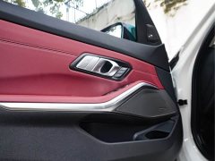 BMW 3 Series 330i M Sports Night Package - фото 11