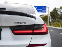 BMW 3 Series 330i M Sports Night Package - фото 5