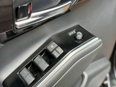 Toyota Crown Lufang 2.5L HEV four-wheel drive premium version - фото 11