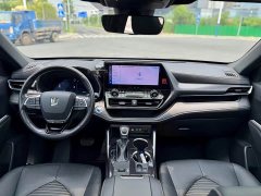 Toyota Crown Lufang 2.5L HEV four-wheel drive premium version - фото 19