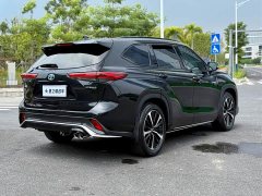 Toyota Crown Lufang 2.5L HEV four-wheel drive premium version - фото 6