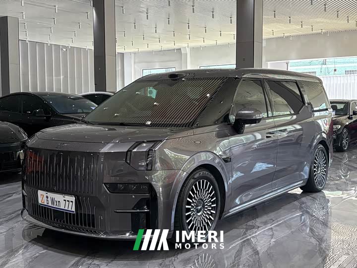 Zeekr 009 2024 six-seat executive version four-wheel drive 108kWh - автомобиль из Китая