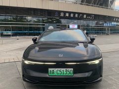 Zeekr 007 rear-wheel drive version 75kWh - фото 2