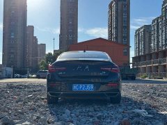 Hongqi H5 2022 Classic 1.8T Automatic Smart Connected Flag Collar Edition - фото 9