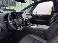Toyota Wilfa Crown Dual Engine 2.5L Supreme Executive Edition - фото 5