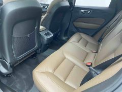 Volvo XC60 B5 four-wheel drive Zhiyuan Deluxe Edition - фото 9