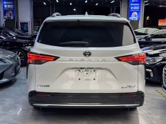 Toyota SIENNA 2.5L dual-engine four-wheel drive premium edition - фото 12