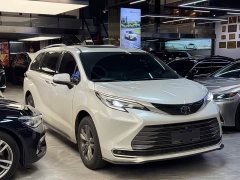 Toyota SIENNA 2.5L dual-engine four-wheel drive premium edition - фото 3