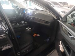 Hongqi E-QM5 facelift basic travel version - фото 8
