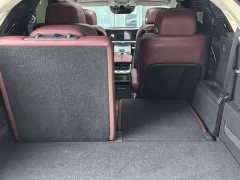 Hongqi E-HS9 460km flagship version six seats - фото 12