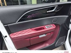 Hongqi E-HS9 460km flagship version six seats - фото 3