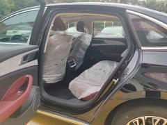Hongqi H5 2025 2.0T automatic Qichang version - фото 4