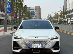 Changan UNI-V 2022 1.5T sports version - фото 2