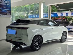 Changan UNI-Z 1.5T premium - фото 9