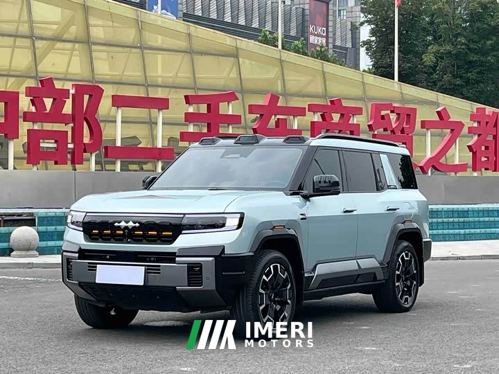 Fangchengbao Leopard 8 2025 Zhiyong flagship version 7 seats - автомобиль из Китая