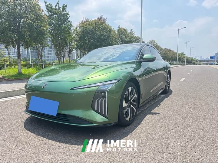Lynk & Co Xinghai S7 555 Lucky Edition - автомобиль из Китая