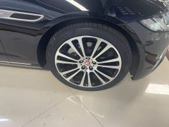 Jaguar XFL 2.0T P250 two-wheel drive exclusive luxury version - фото 3