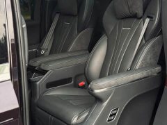 Hongqi HQ9 PHEV 2.0T four-wheel drive luxury version - фото 10