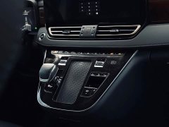 Hongqi HQ9 PHEV 2.0T four-wheel drive luxury version - фото 13