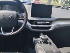 Hongqi E-QM5 620km PLUS - фото 6