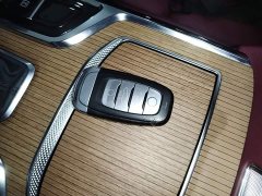 Hongqi E-HS9 460km flagship version six seats - фото 9
