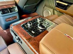 Hongqi Golden Sunflower Guoyao 4.0T Monarch Flagship Edition 4 seats - фото 6