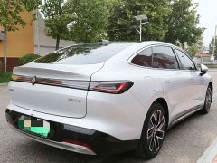 Baojun Xiangjing plug-in hybrid 140km luxury version - фото 6
