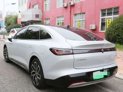 Baojun Xiangjing plug-in hybrid 140km luxury version - фото 7