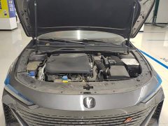 Changan UNI-V 1.5T premium - фото 10
