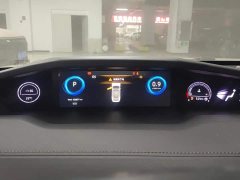 Changan UNI-V 1.5T premium - фото 14