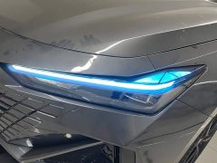 Changan UNI-V 1.5T premium - фото 5