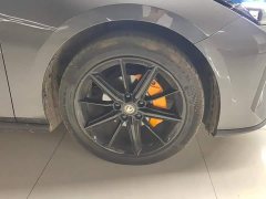 Changan UNI-V 1.5T premium - фото 6