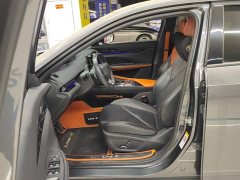Changan UNI-V 1.5T premium - фото 9