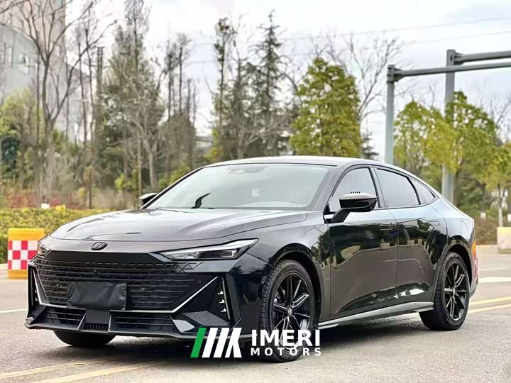 Changan UNI-V 1.5T sports version - автомобиль из Китая