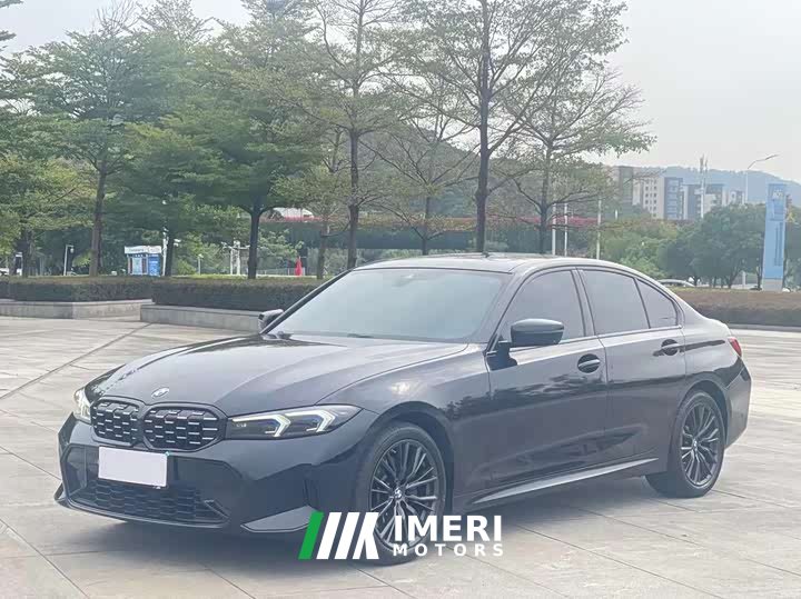 BMW 3 Series 330i M Sports Night Package - автомобиль из Китая