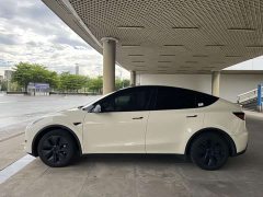 Tesla Model Y 2022 rear-wheel drive version - фото 3