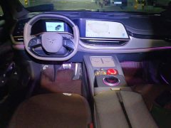 Hongqi Tiangong 08 730 Max rear-wheel drive version - фото 10