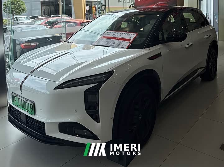 Hongqi Tiangong 08 730 Max rear-wheel drive version