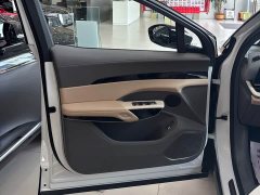 Hongqi Tiangong 08 730 Max rear-wheel drive version - фото 7