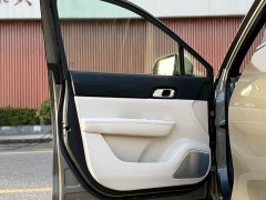Li Auto Ideal ONE 2020 extended range 6-seater version - фото 17