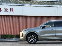 Li Auto Ideal ONE 2020 extended range 6-seater version - фото 3